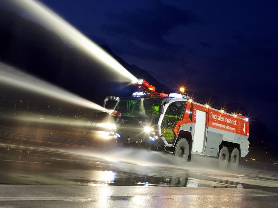  Panther 6x6 by Rosenbauer 2005 года  (фото 8 из 14)